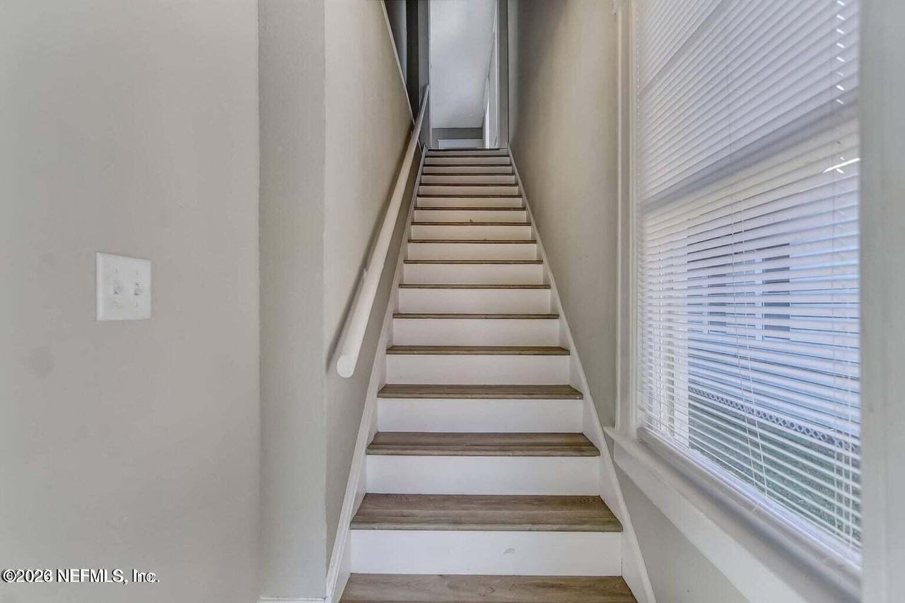 2781 College St - Photo 5 of 15