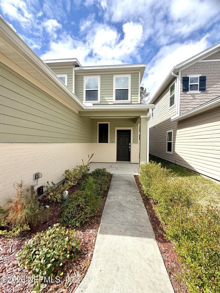 12168 Blockhouse Creek Ct - Photo 2 of 26