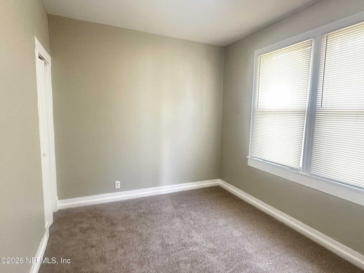 2220 Faws St - Photo 4 of 12