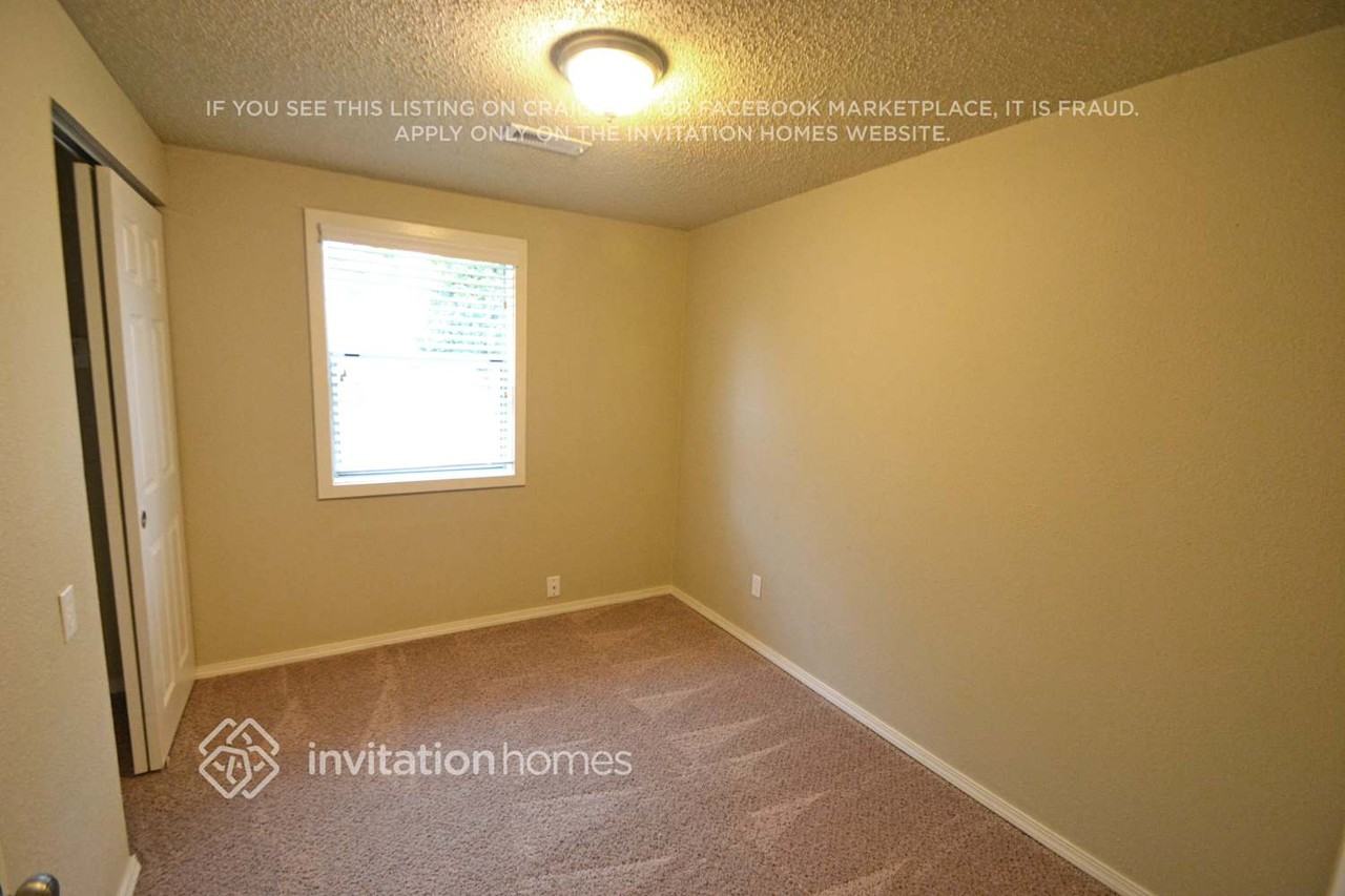 7020 87th St Sw - Photo 6 of 12