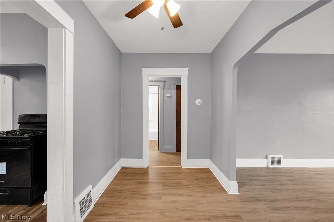 16119 Parkgrove Ave Unit 2 - Photo 6 of 18