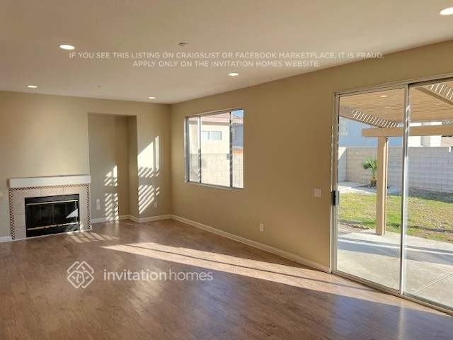 15599 Gulfstream Ave - Photo 2 of 10