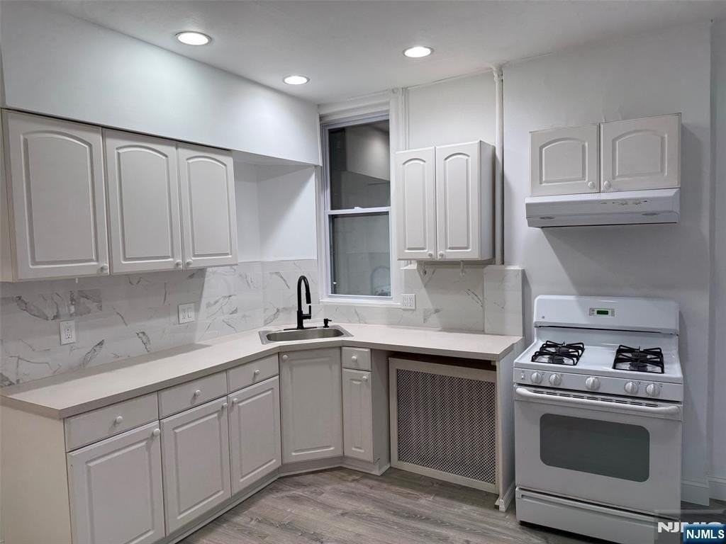 22 Prospect St - Photo 2 of 11