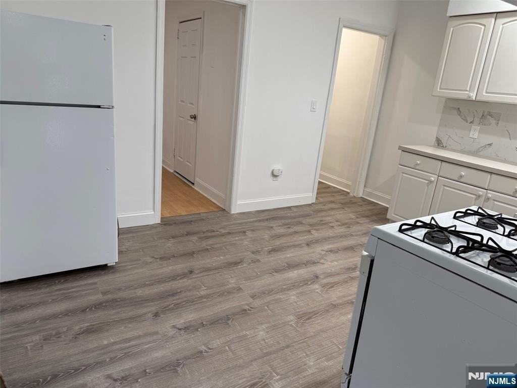 22 Prospect St - Photo 5 of 11