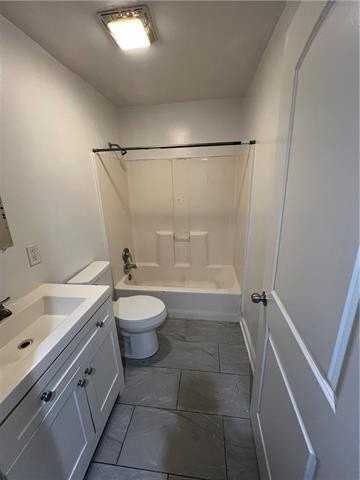 8812 Apple St - Photo 7 of 10