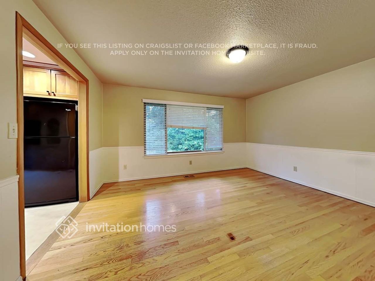 617 S 301st St - Photo 5 of 27