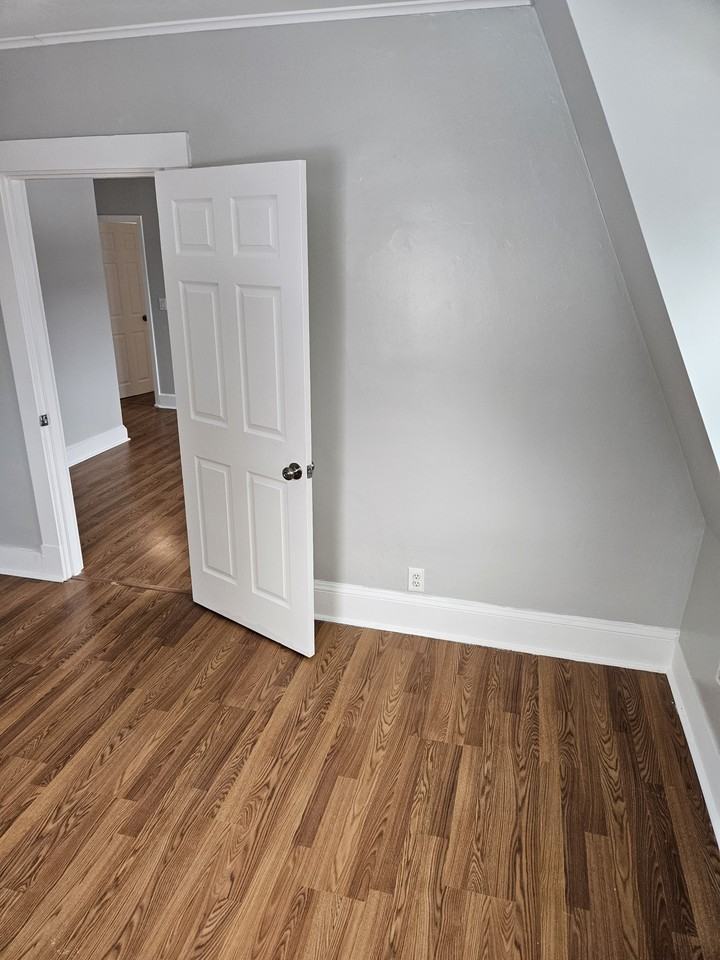 40 Water St #02 - Photo 5 of 18