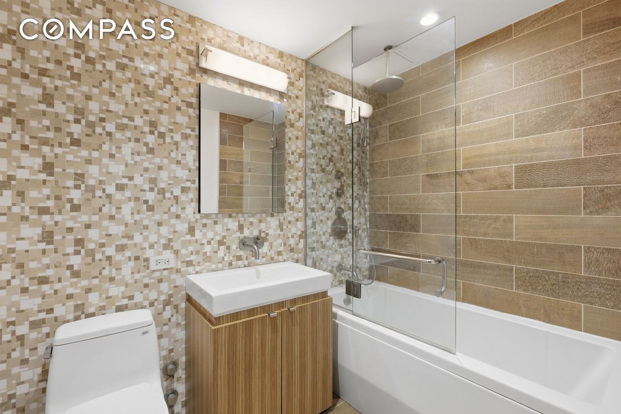 2280 Frederick Douglass Blvd #3J - Photo 7 of 7