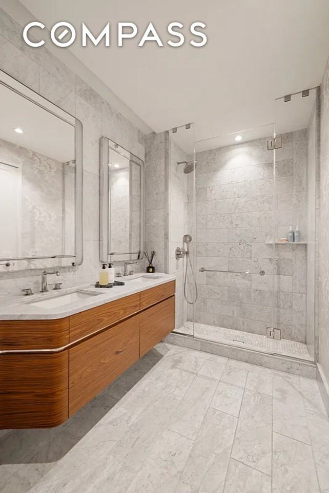 110 Charlton St #14A - Photo 7 of 10