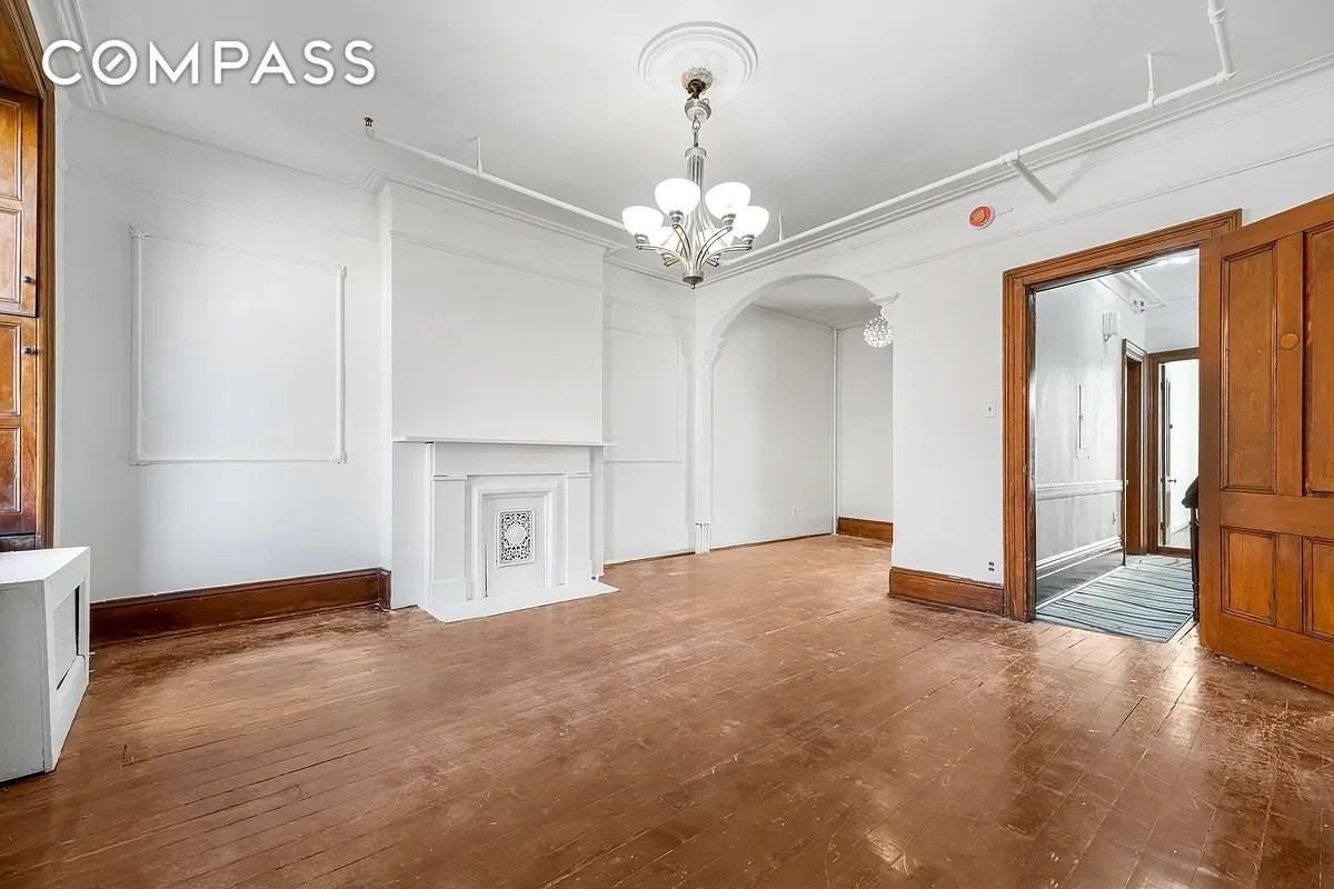 458 W 153rd St #3 - Photo 6 of 20