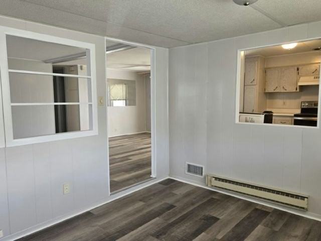 109 49th Ave W #226 - Photo 4 of 4