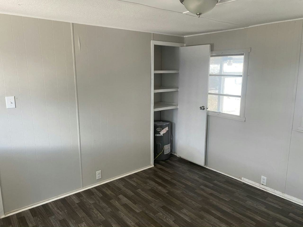 1 Circle Dr #1 - Photo 4 of 17