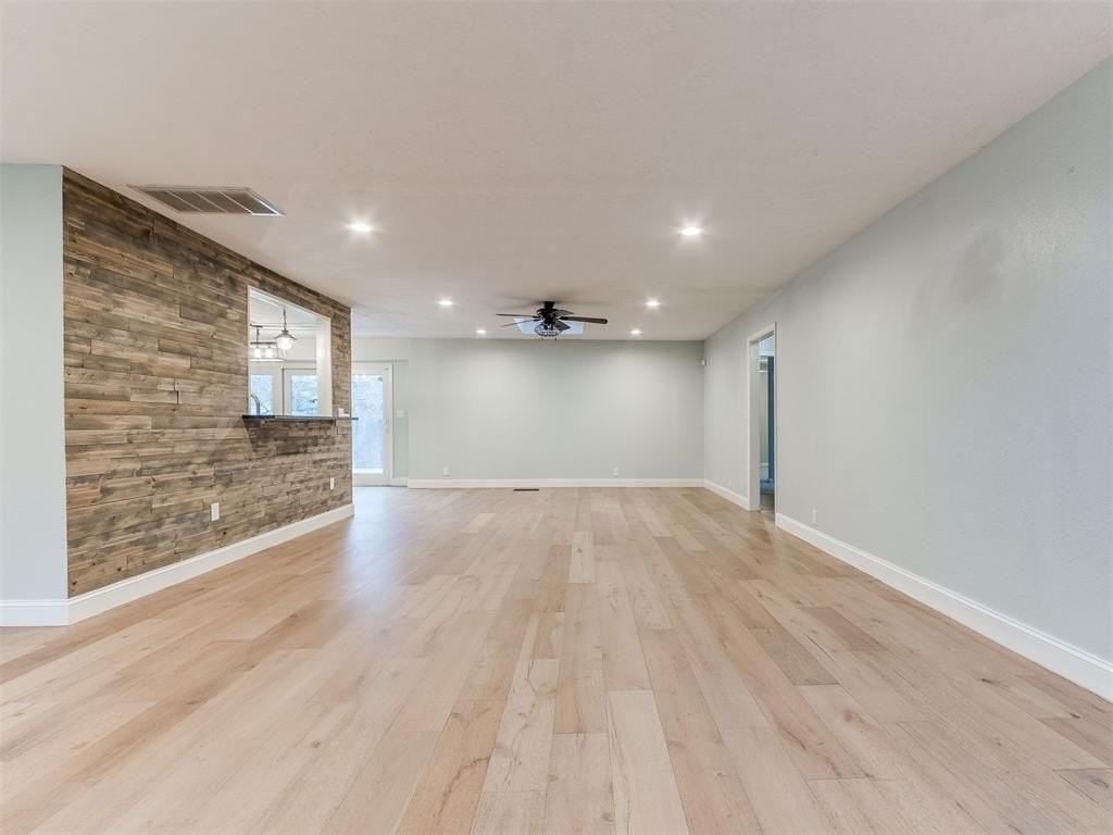 1428 Cinderella Ave - Photo 4 of 38