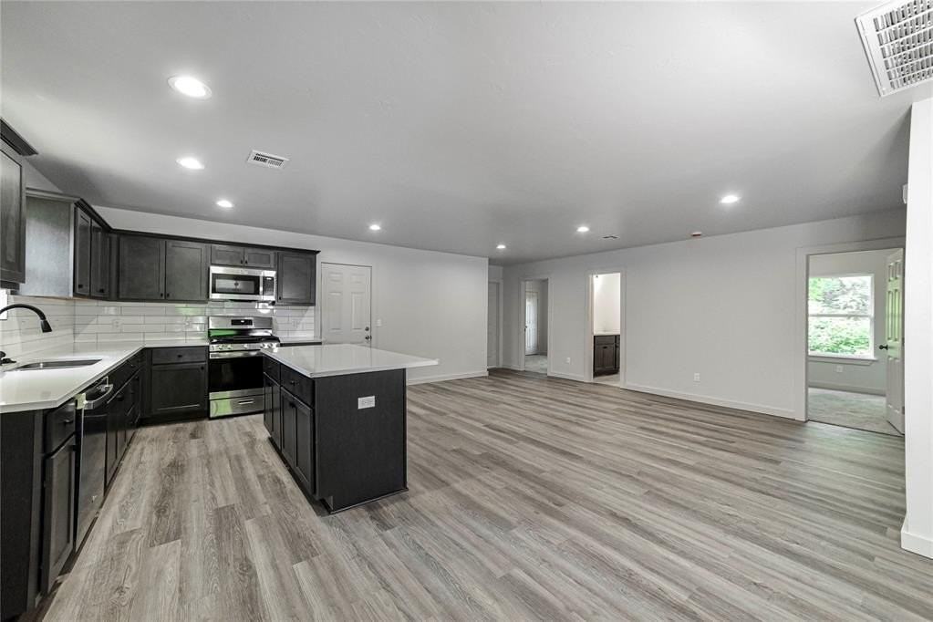 1417 Mallard Dr - Photo 6 of 24