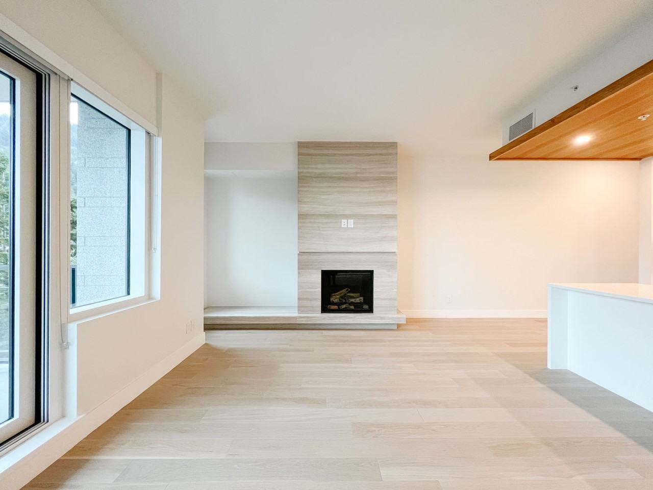 6707 Nelson Avenue - Photo 4 of 13