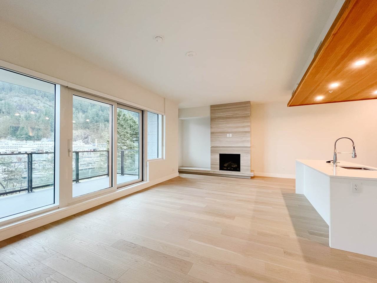 6707 Nelson Avenue - Photo 5 of 13