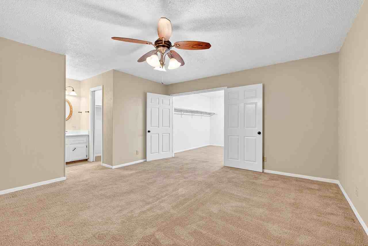 1108 Houston St #1 - Photo 6 of 13