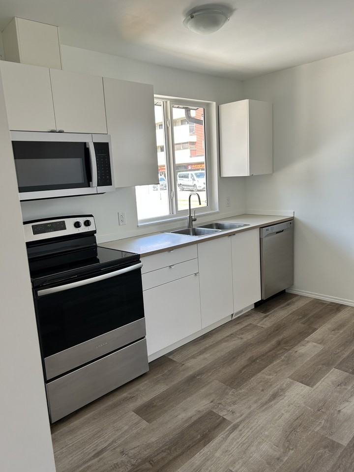 11358 53 St Nw #11358BS - Photo 6 of 11