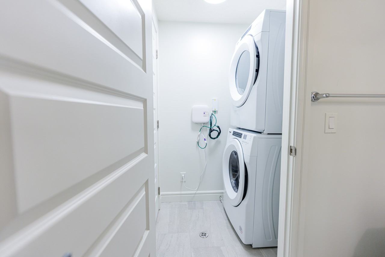 307, 10060 46 Street NE - 1 #1 - Photo 2 of 15