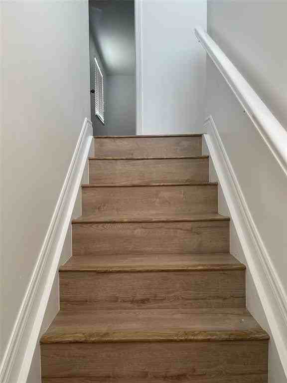 584 Conservation Dr - Photo 7 of 16