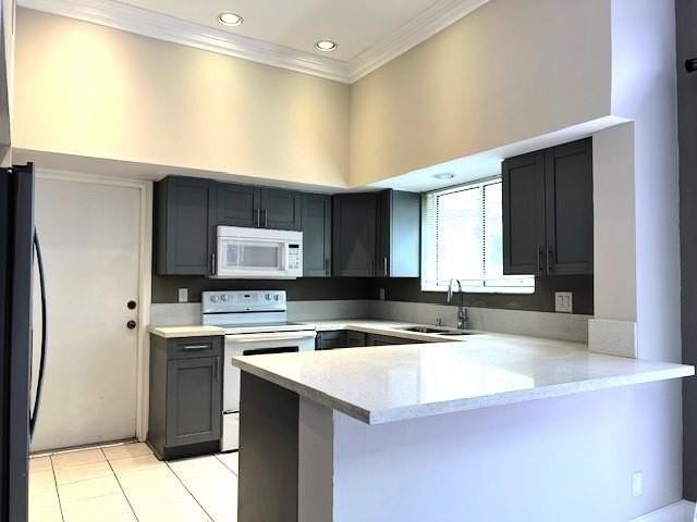 10110 Nw 5th St - Photo 6 of 35