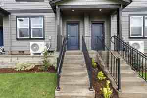 featured image of 3506 Sw Hartley Ave