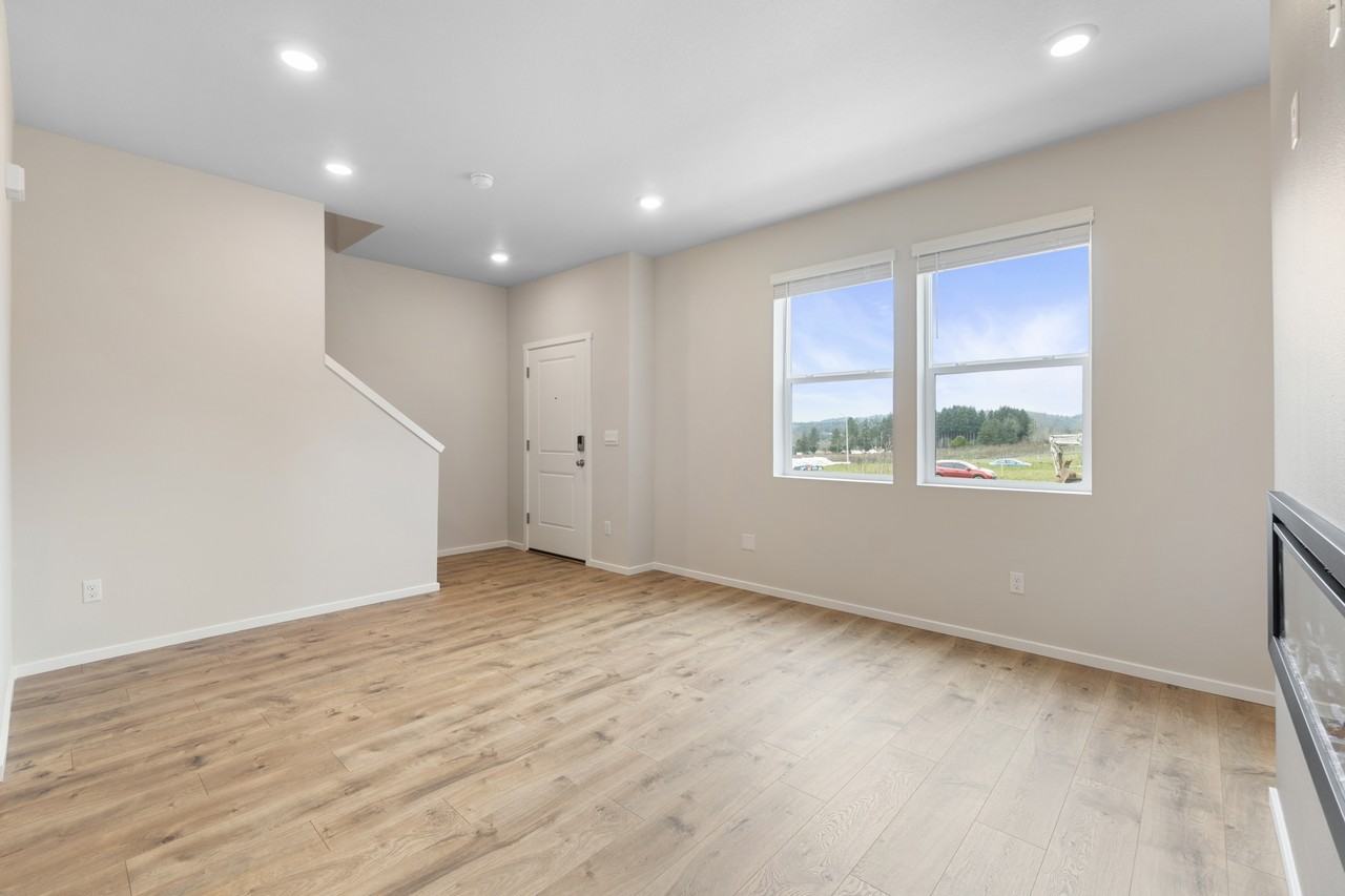 3506 Sw Hartley Ave - Photo 6 of 25