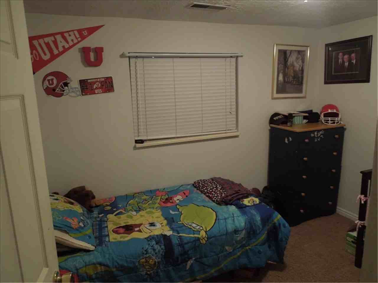 4887 Sw - Photo 4 of 5