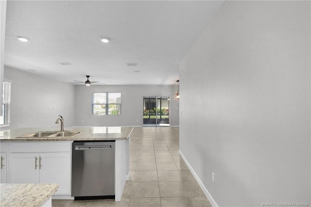 10575 Sw Jem St - Photo 4 of 23