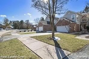 1137 Fairways Blvd - Photo 2 of 27