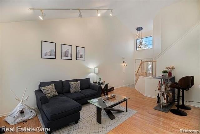 1137 Fairways Blvd - Photo 5 of 27