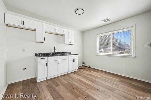 14161 Conover Pl - Photo 5 of 15