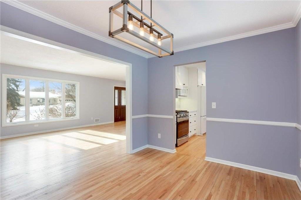 8324 29th Ave N - Photo 4 of 25