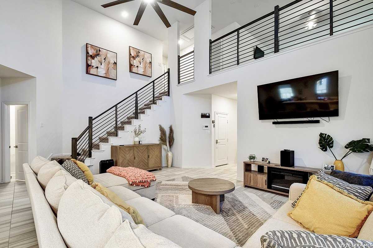 8863 Grey Elm - Photo 3 of 29