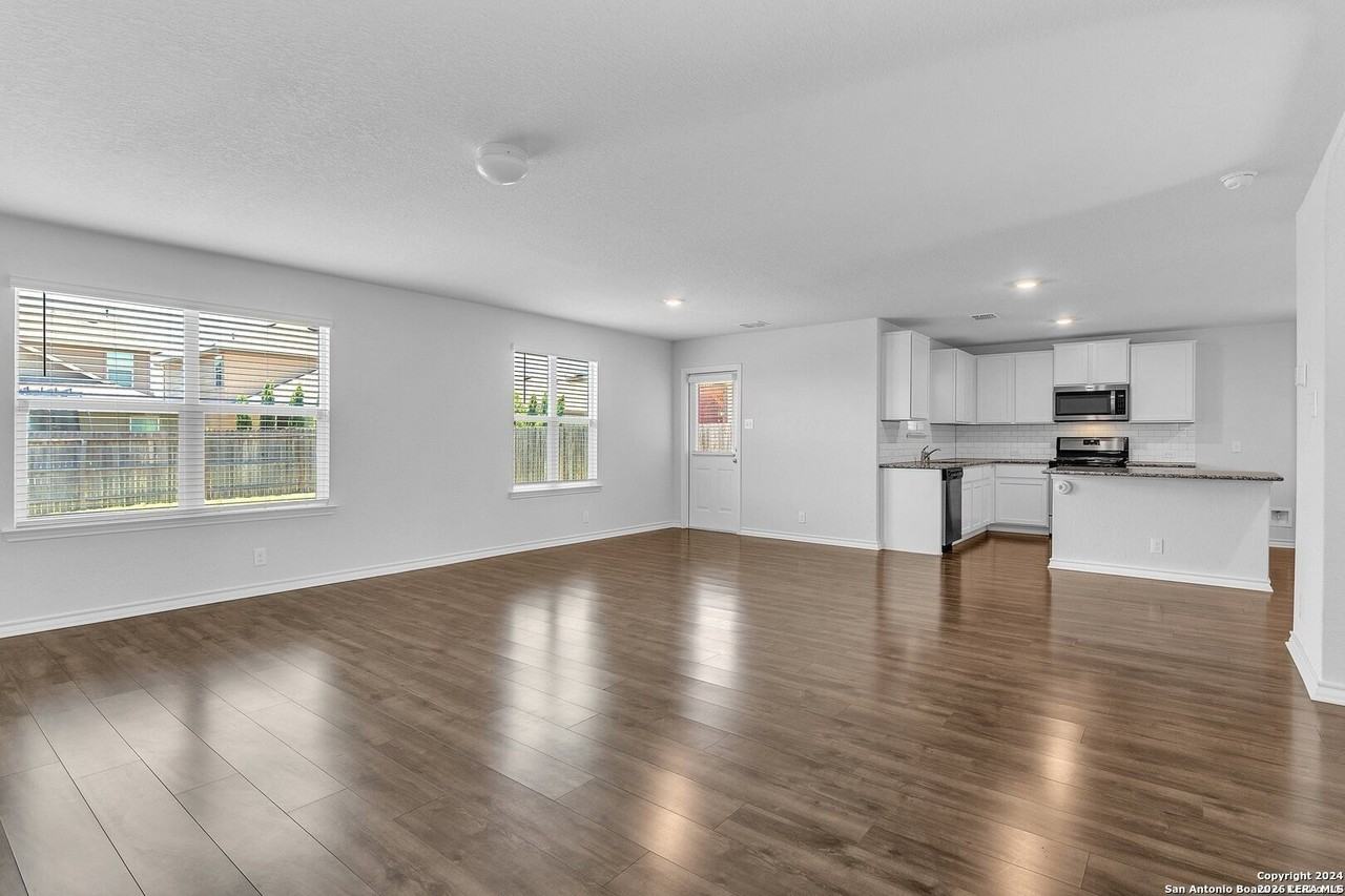 955 Red Merganser - Photo 5 of 23