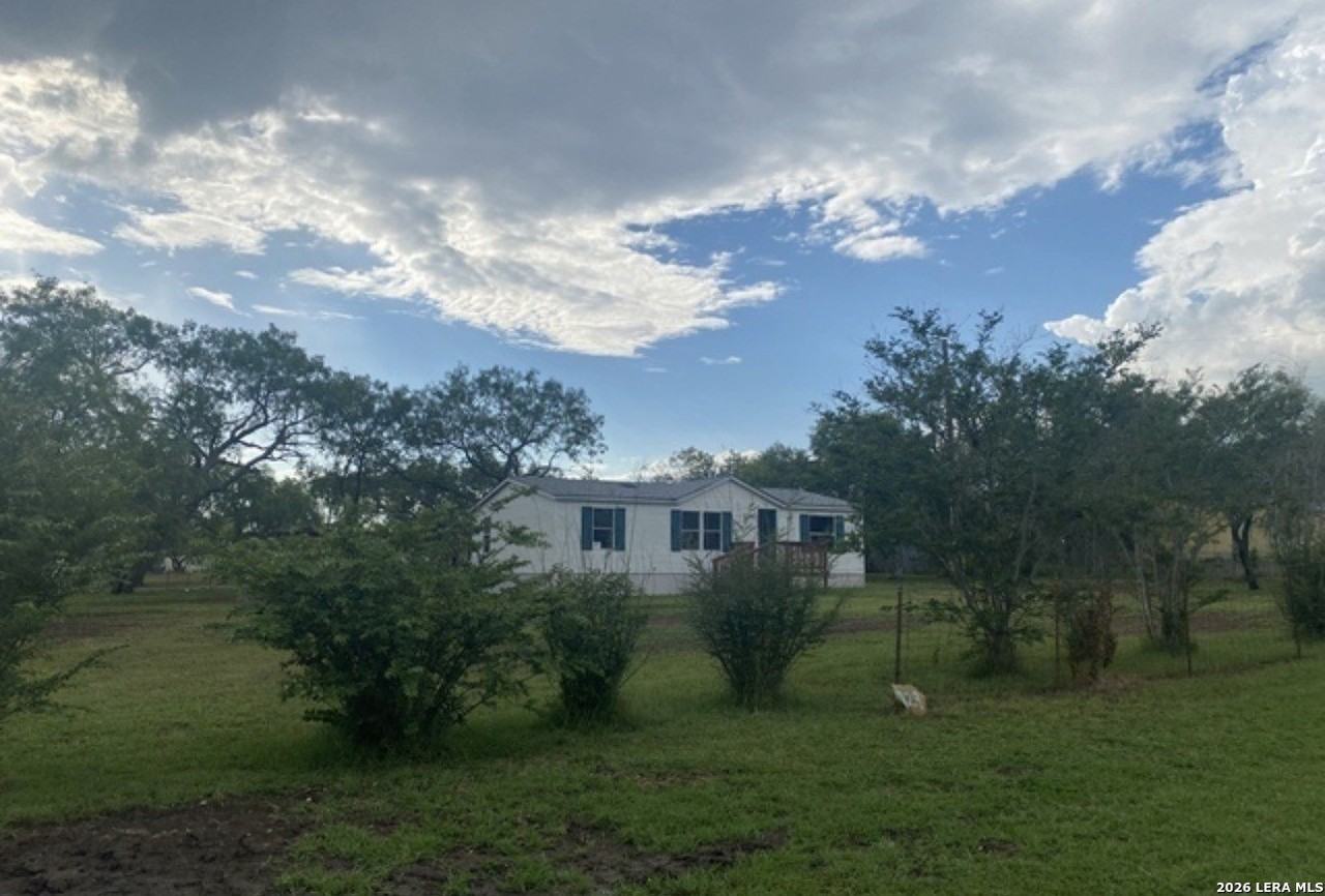 129 Oak Park Rd - Photo 3 of 18