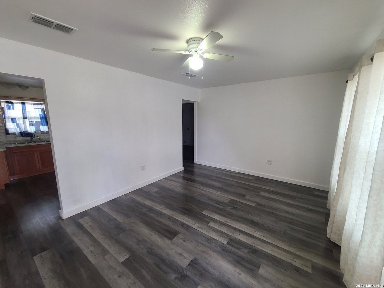 9311 Odem Dr - Photo 2 of 9