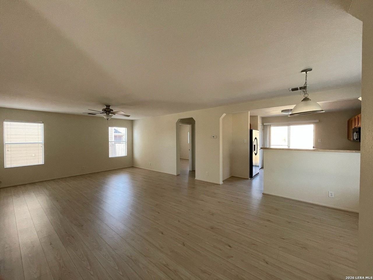 25447 Longbranch Run - Photo 4 of 21