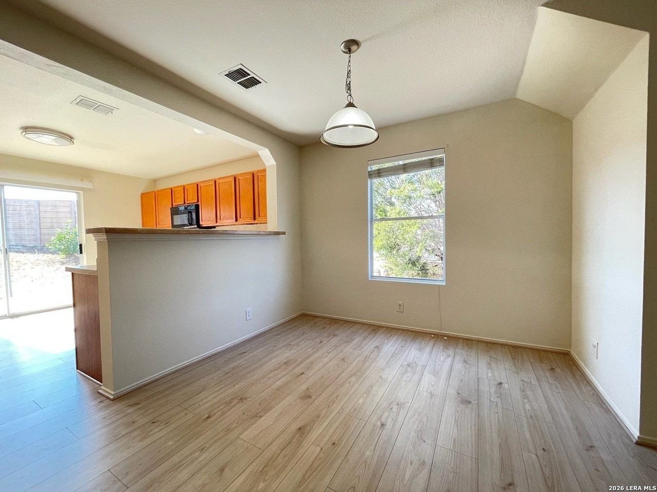 25447 Longbranch Run - Photo 6 of 21