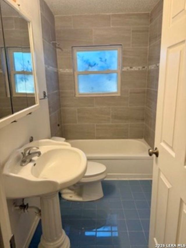 2323 Spicewood - Photo 6 of 11