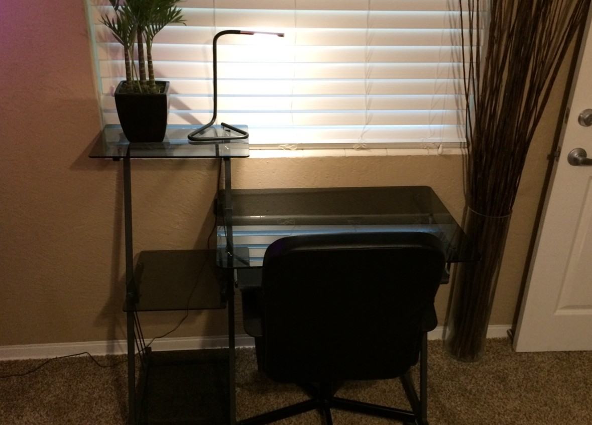 1090 Margaret Dr #5 - Photo 4 of 11