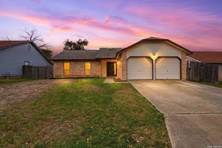 5822 Misty Gln - Photo 1 of 1