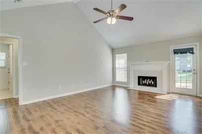 1105 Maple Ridge Ct #1 - Photo 3 of 25