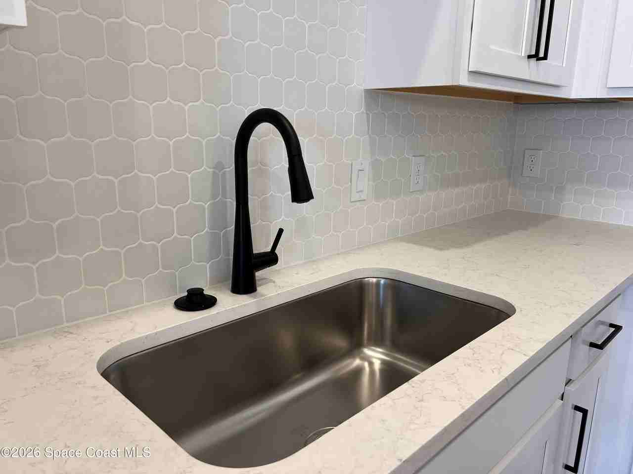 1258 Bluewater Ln - Photo 6 of 32