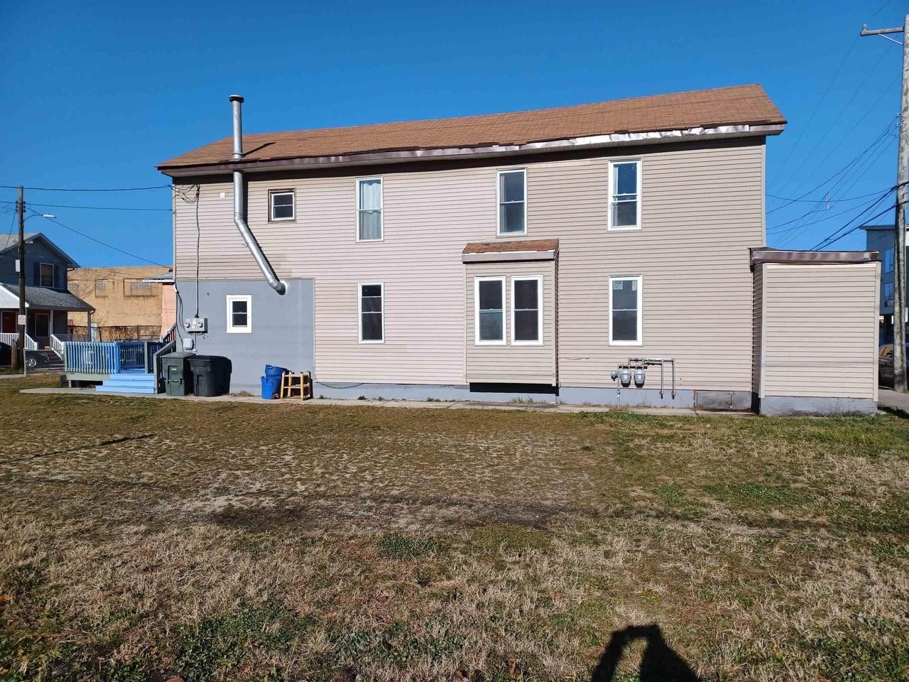 322 N Tennessee Ave - Photo 4 of 18