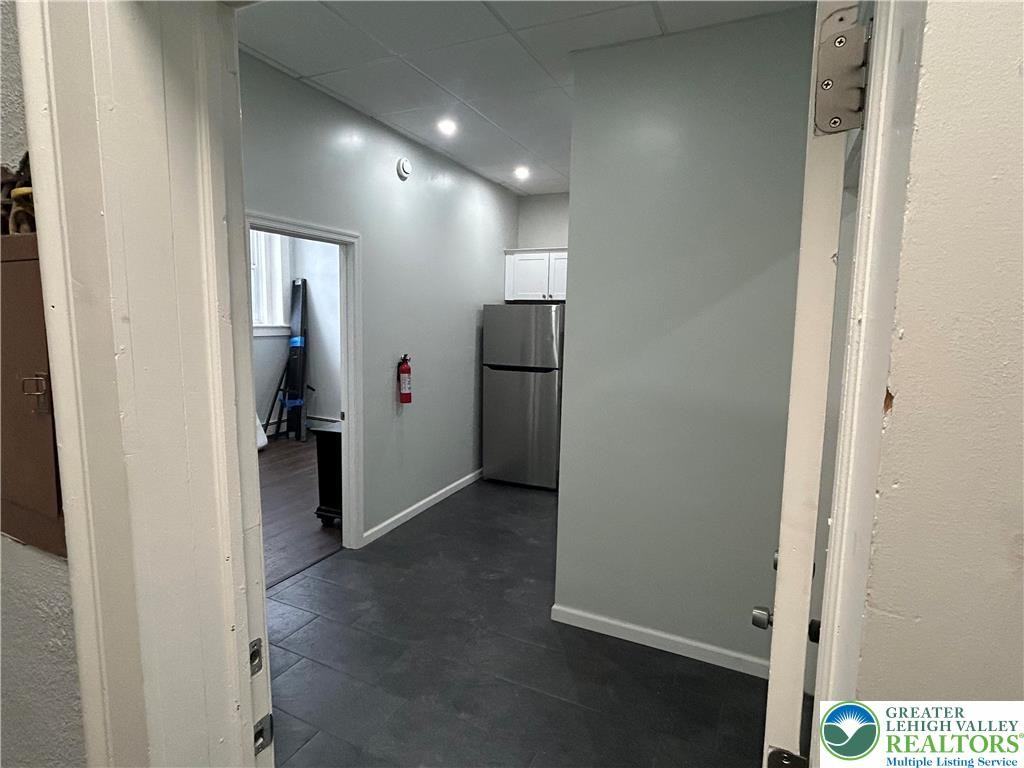 120 N Main Ave ##2 - Photo 2 of 10