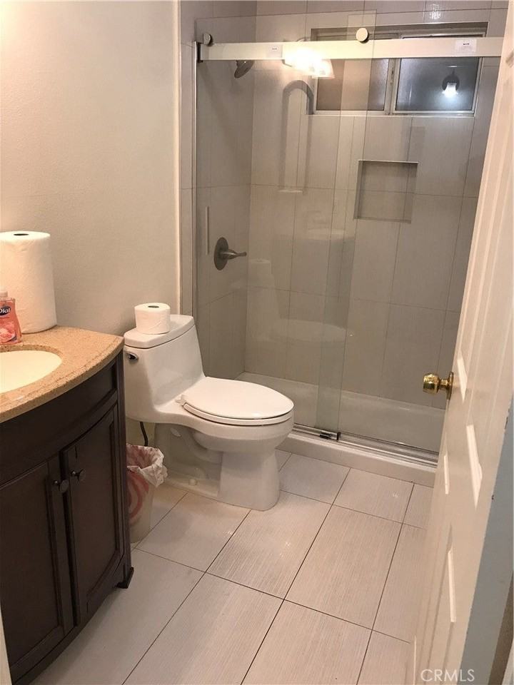 1520 Grandview Ave - Photo 2 of 5