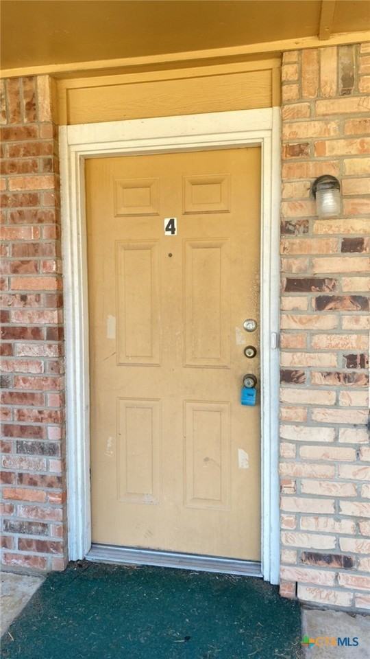 307 Sunset Ln Apt 4 #4 - Photo 2 of 5