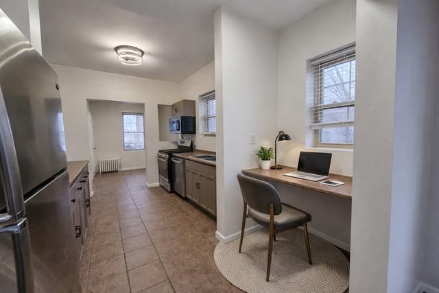 6830 S South Shore Dr Apt 2n - Photo 6 of 24