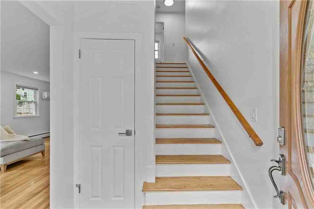 12 Granada Ter - Photo 2 of 26